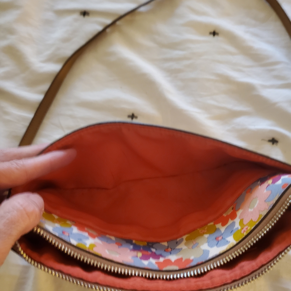 Coach Hand Painted Bag with Sweet Frog and Butterfly  🐸🦋 - Picture 5 of 11